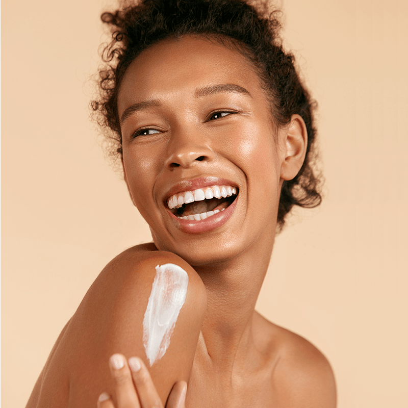 Pourquoi hydrater sa peau sèche en toutes saisons? 