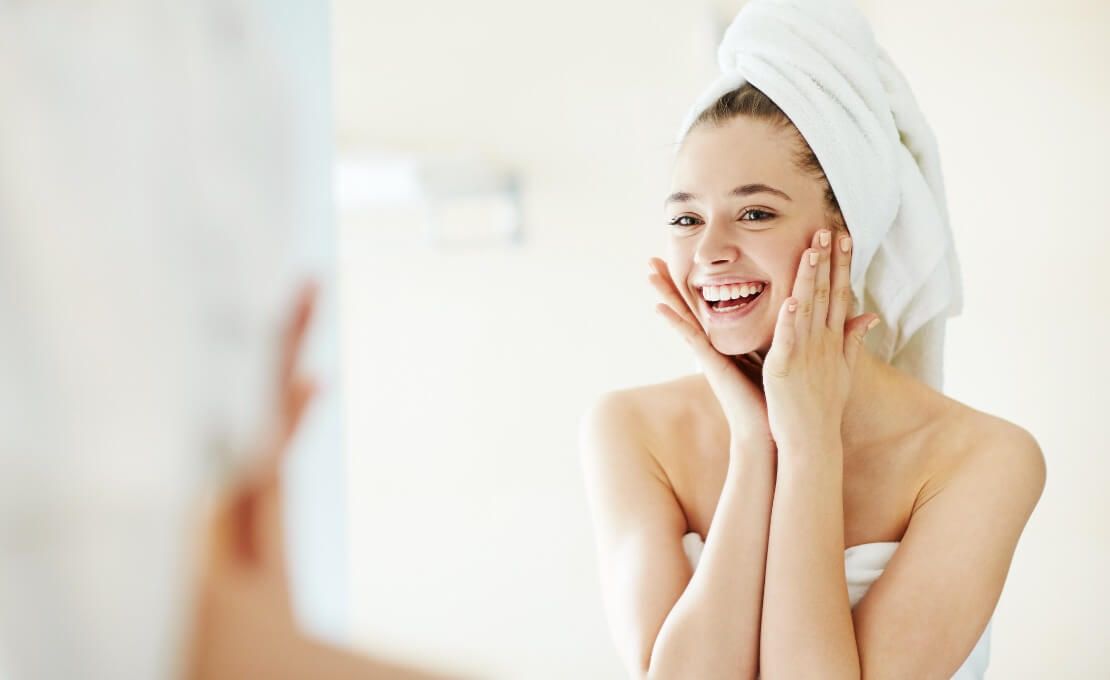 Quelle routine pour nettoyer les peaux à tendance acnéique ?